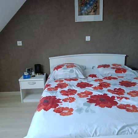 Chouette Maison La Verrière Extérieur photo